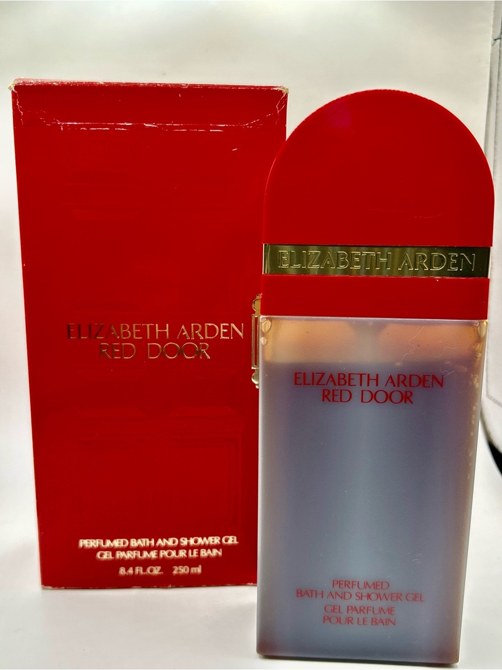 Vintage Elizabeth Arden Red Door Bath & Shower Gel - large